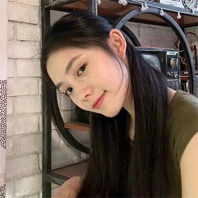 在窗边